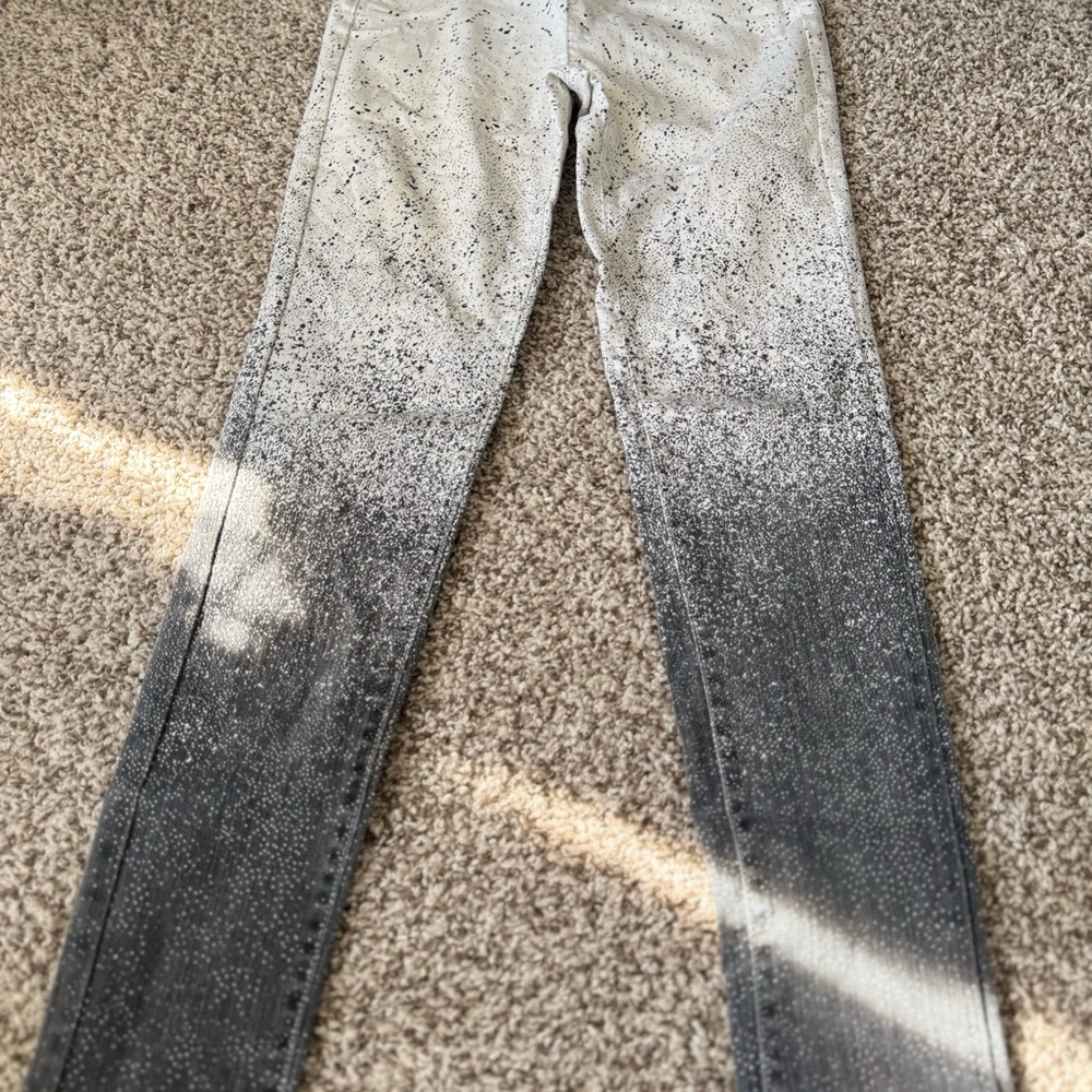 Stylish Ombre Gray Jeans for Women